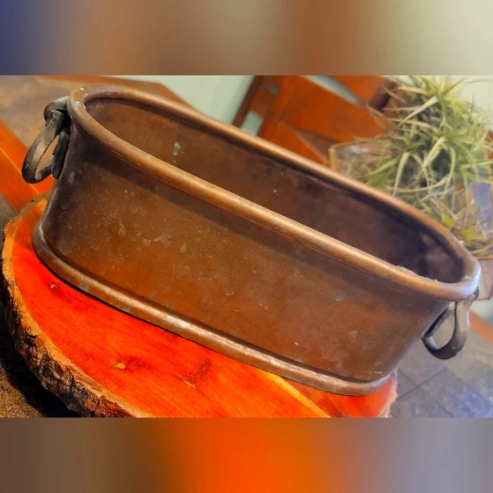 Antique Hand Crafted Copper Cauldron Vessel Tub Planter Cast Hnd Rivited Marked - Picture 1 of 13